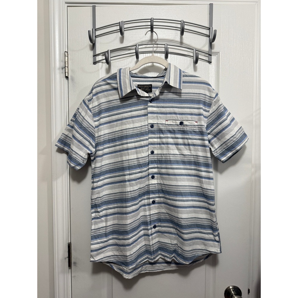 NWT Grizzly Mountain Men's M Striped Short Sleeve Button Down Shirt Blue White